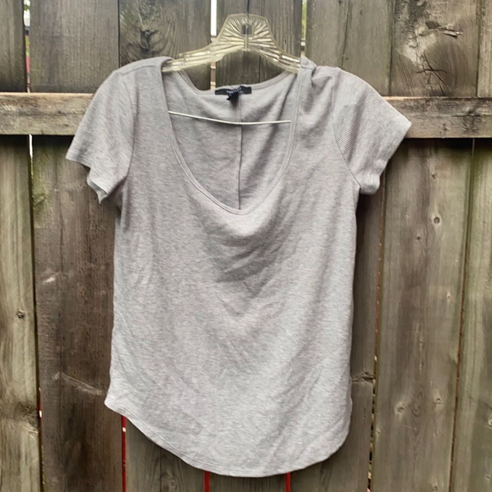 Forever 21 gray ribbed top sz. S